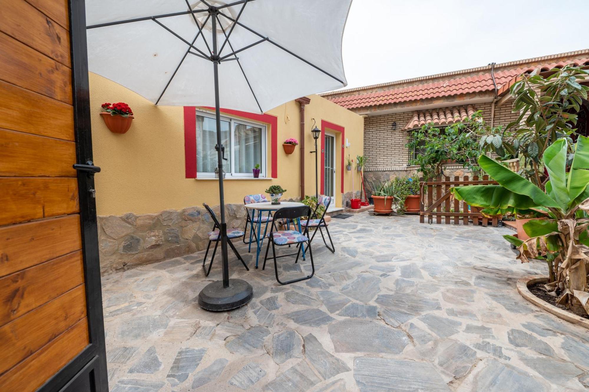 Casa "La Gata Azul" Con Jardin Privado Villa El Campillo del Moro Exterior photo